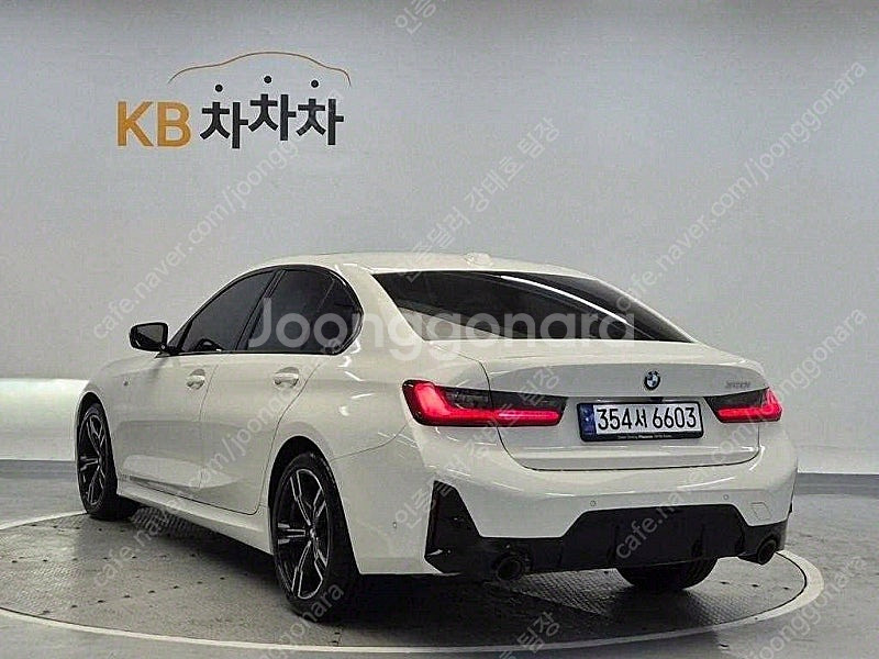 BMW 3시리즈 중고 BMW 중고 BMW 3시리즈 중고차 할부가능 흰색 2025년식 2,815km 320i M 스포...--2